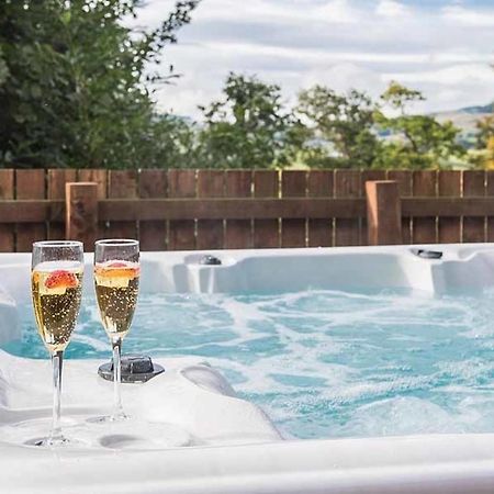 The Granary With Hot Tub Near Perth Perthshire Villa Forgandenny Exterior foto